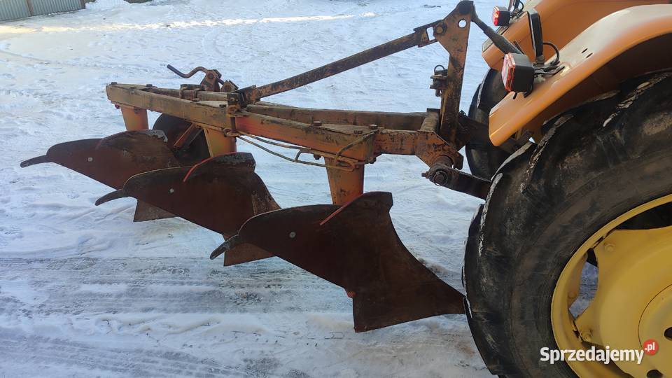 Pług 3 skibowy Unia Grudziądz Rolnictwo mazowieckie Białobrzegi