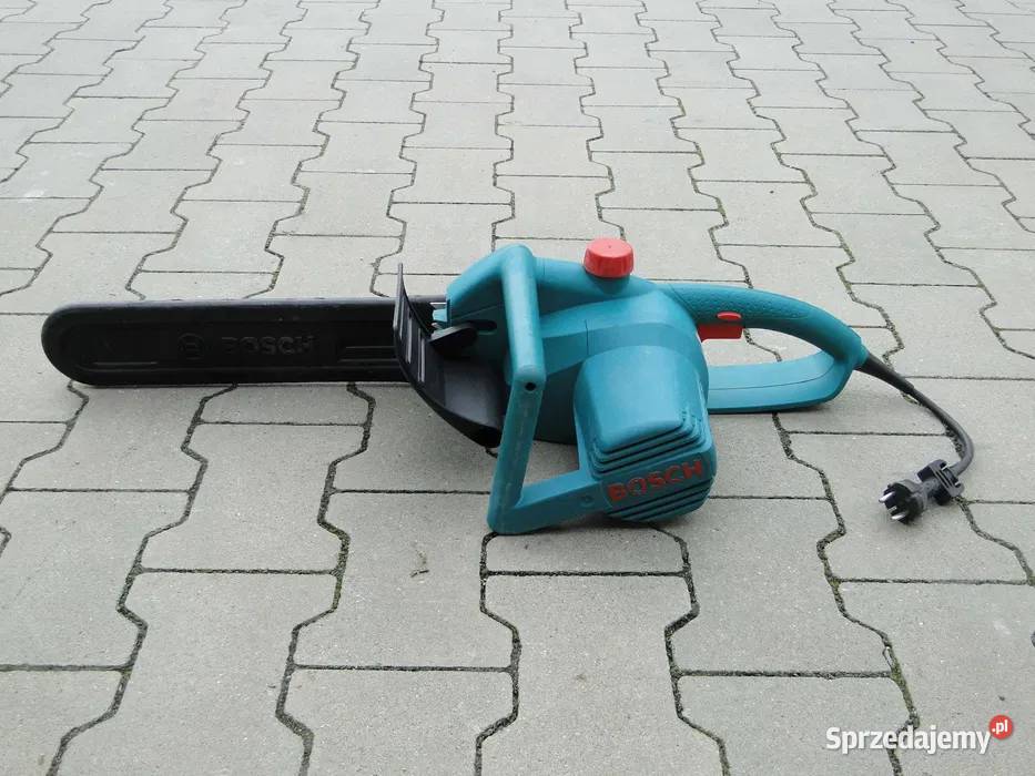 Piła elektryczna pilarka łańcuchowa BOSCH AKE
