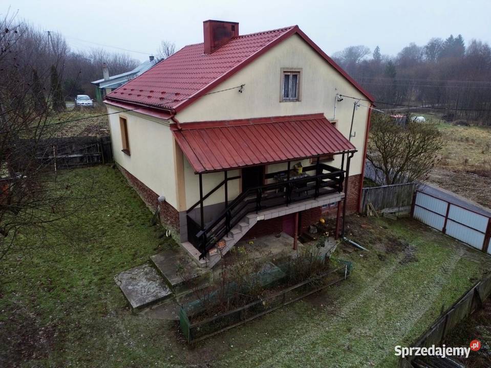 Sprzedam dom z budynkami 60 arów w telefon podkarpackie Zdziechowice Drugie sprzedam