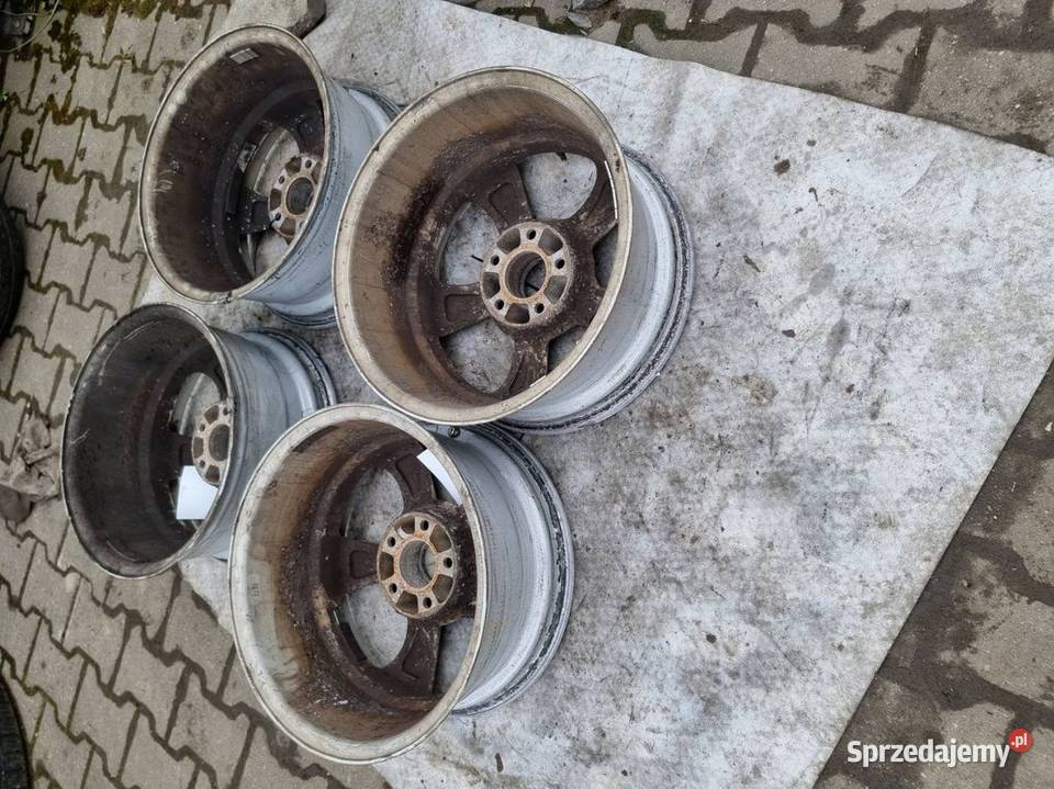 FELGA ALUMINIOWA 16 VOLKSWAGEN CADDY III Lipno