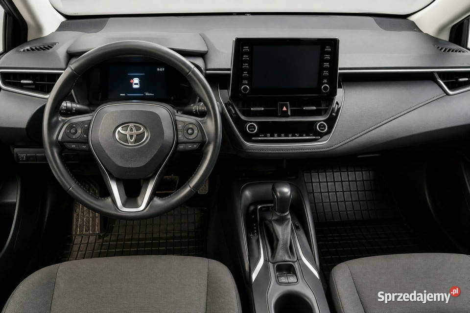 Toyota Corolla Toyota Corolla 16 Valvematic 132 podgrzewane fotele