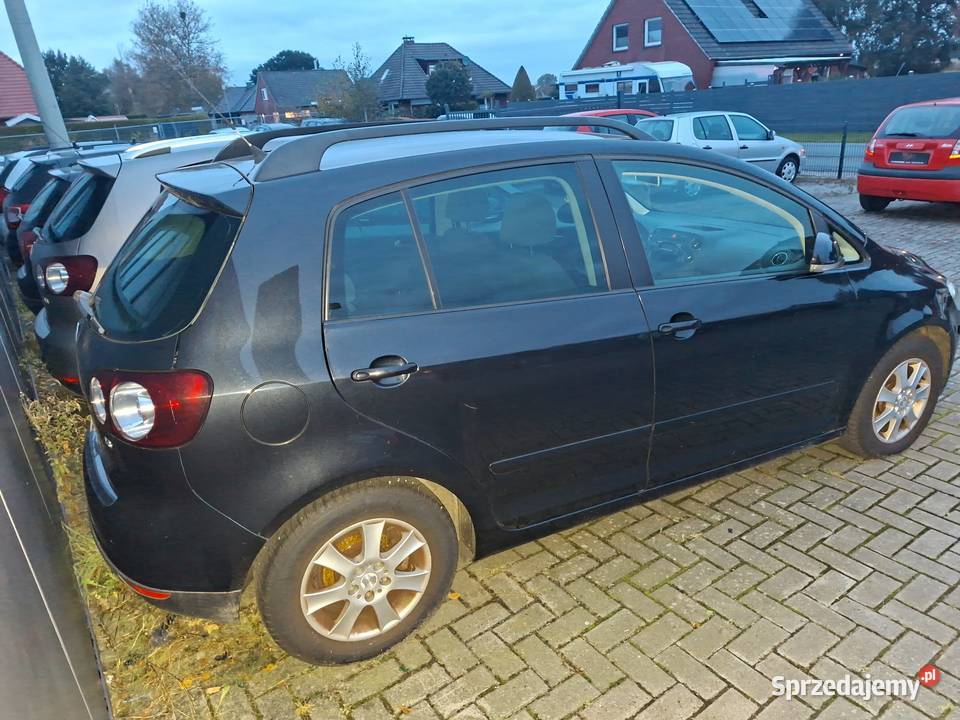 Volkswagen golf 5 16 mpi z gazem Super stan Łuków sprzedam