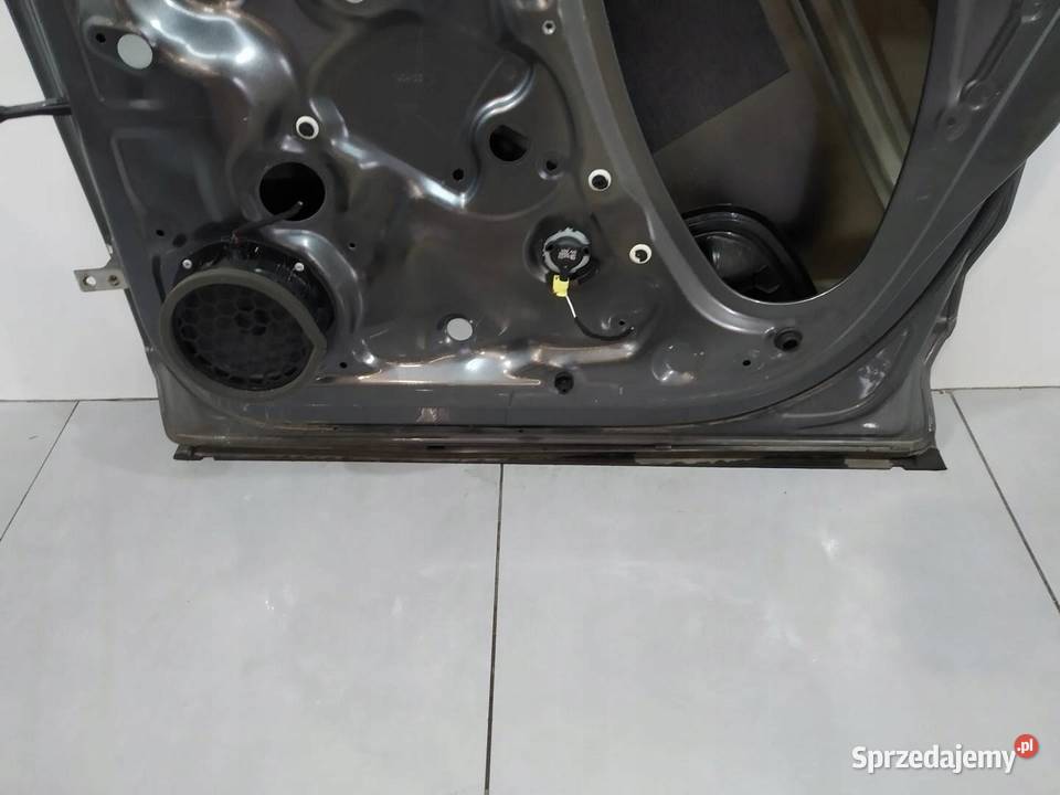 DRZWI PRAWY PRZÓD SZARE Skoda Kodiaq I 20162023