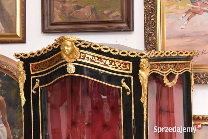 Witryna Serwantka Bollue Gięte Szyby Serwantka Kredensy i witryny Kraków