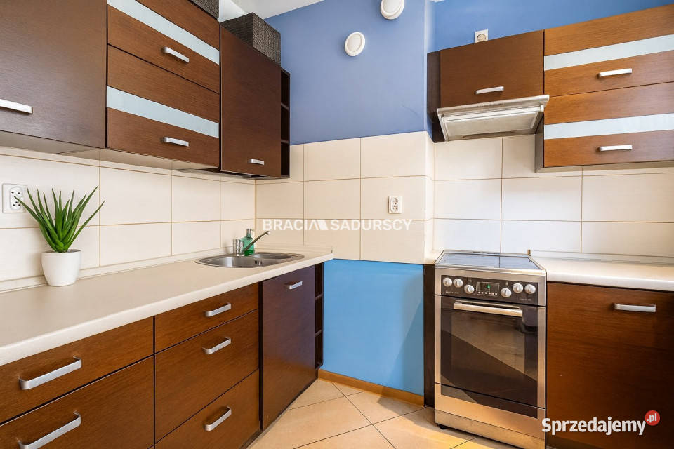 Mieszkanie Kraków Rydlówka 635m2 3pokojowe blok