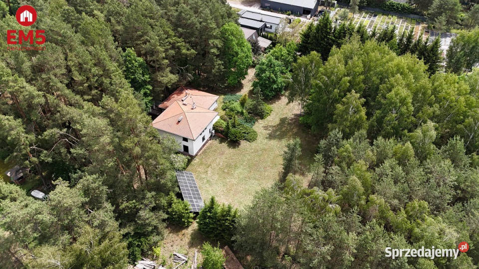 Dom wolnostojący Jeroniki 260m2 1 piętro