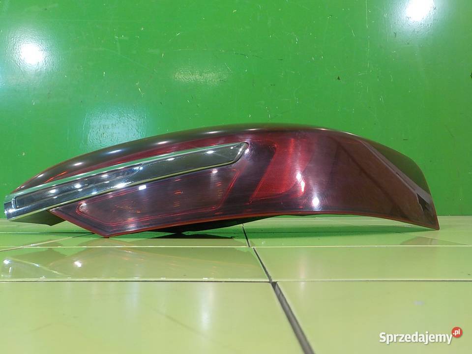 INSIGNIA A LIFT 20 CDTI 15r KOMBI lampa prawa Lampy tylne Suków