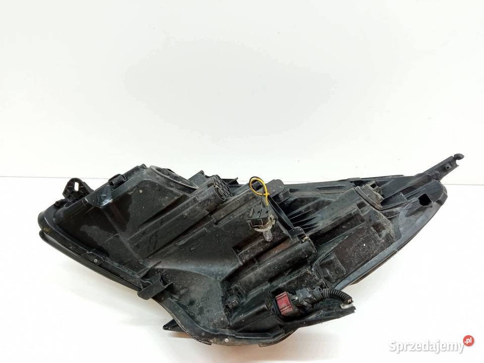 LAMPA PRZÓD PRAWA EUROPA Opel Corsa V 2014 E