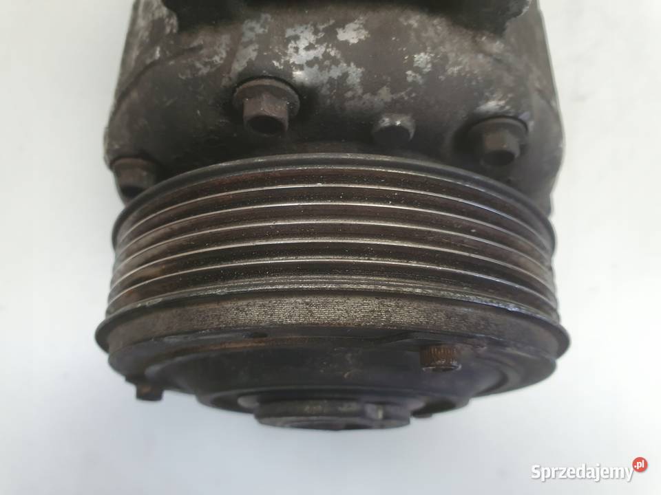 SPRĘŻARKA KLIMATYZACJI VW Golf V 19 TDI Części samochodowe Rudka