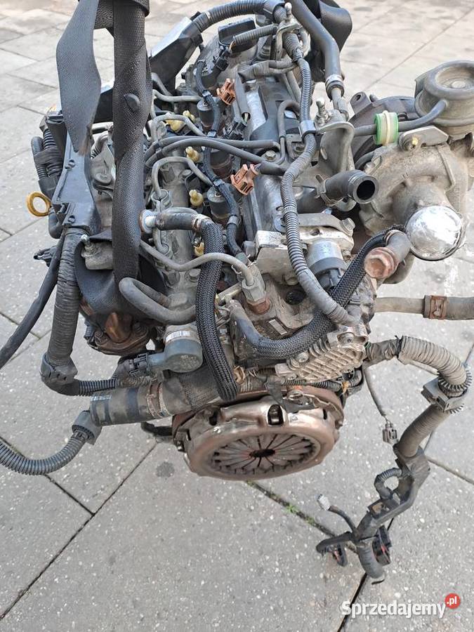 Toyota Auris I E15 14 D4D silnik kompletny kod