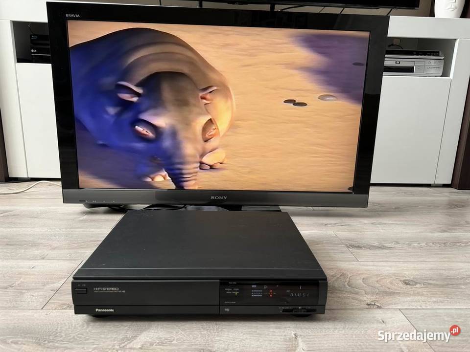 Magnetowid Panasonic NVF65 Oryginalny Pilot