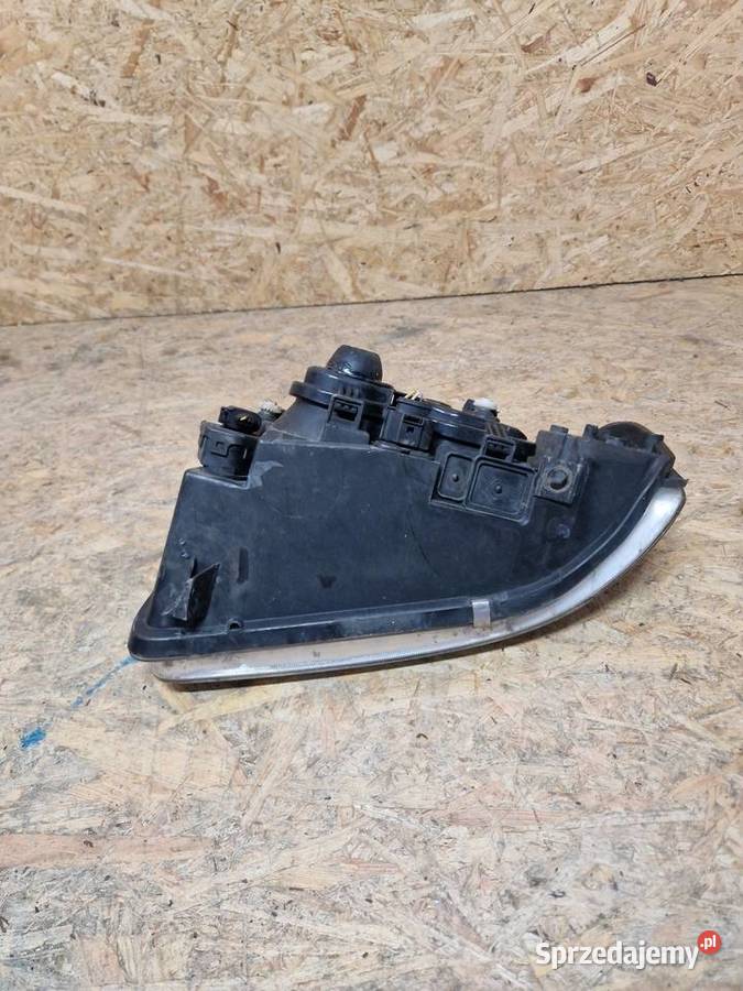 Audi a3 8l lift Lampa prawy przód sprzedam