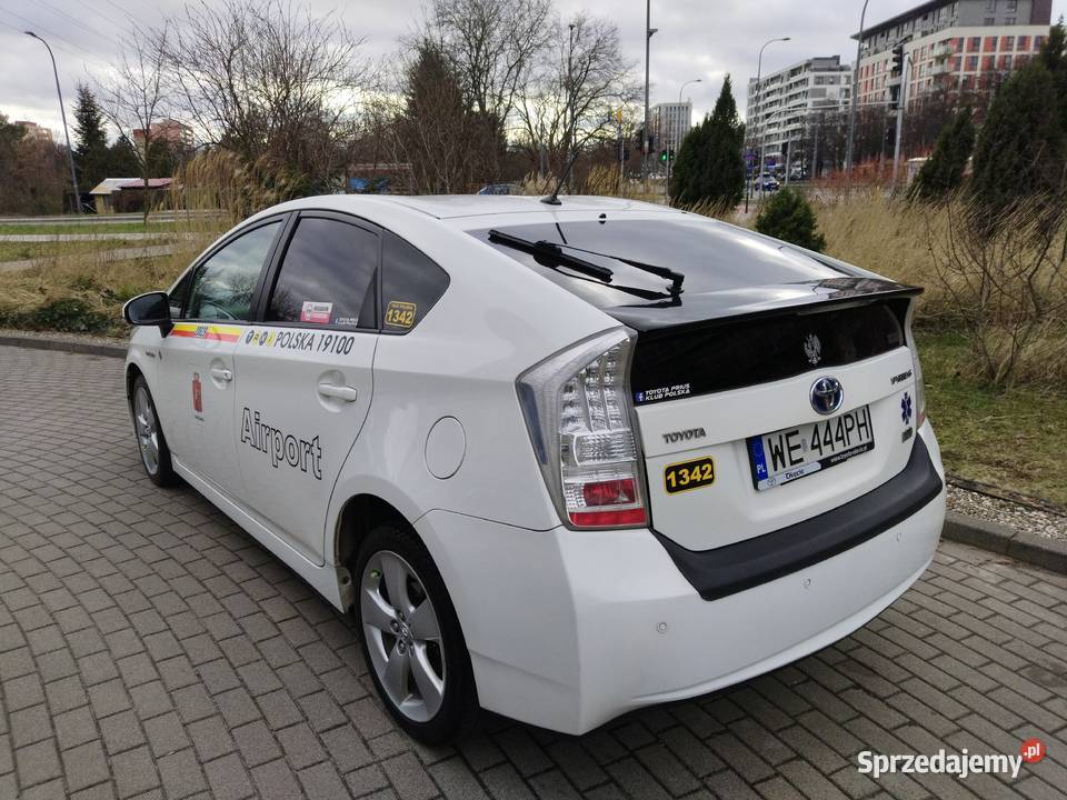 Toyota Prius 3 Bezwypadkowa Warszawa benzyna+LPG mazowieckie sprzedam