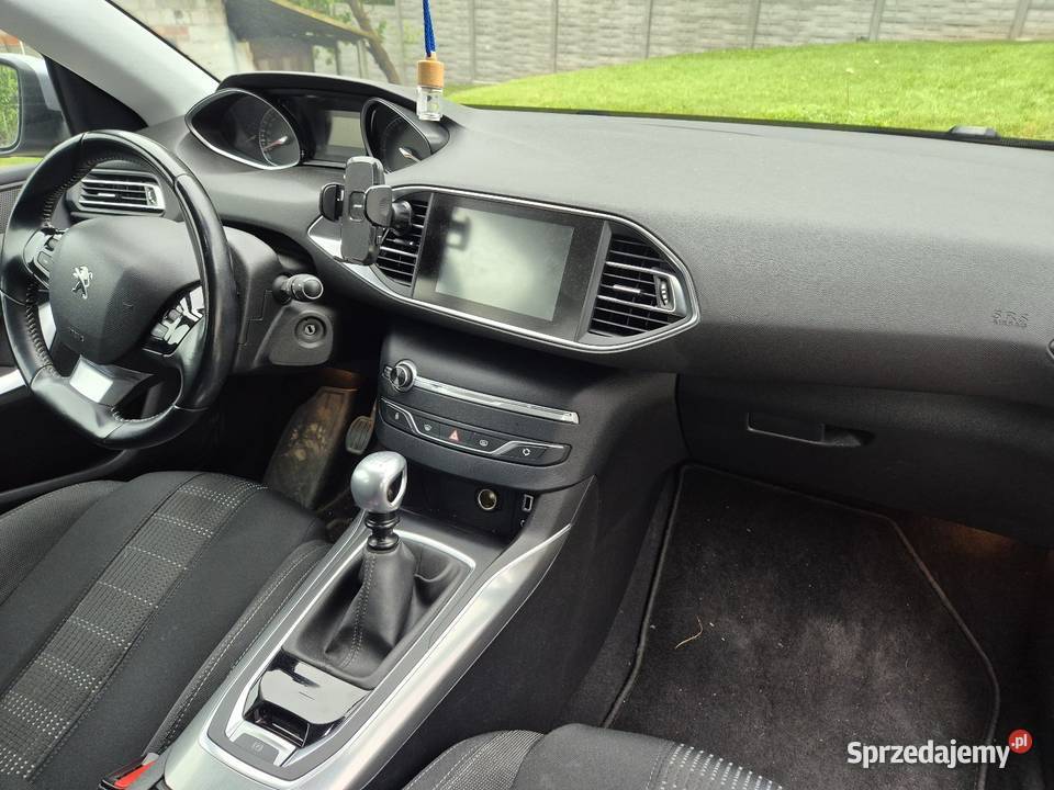 Peugeot 308 2017r Benzyna isofix 308 Kraczkowa