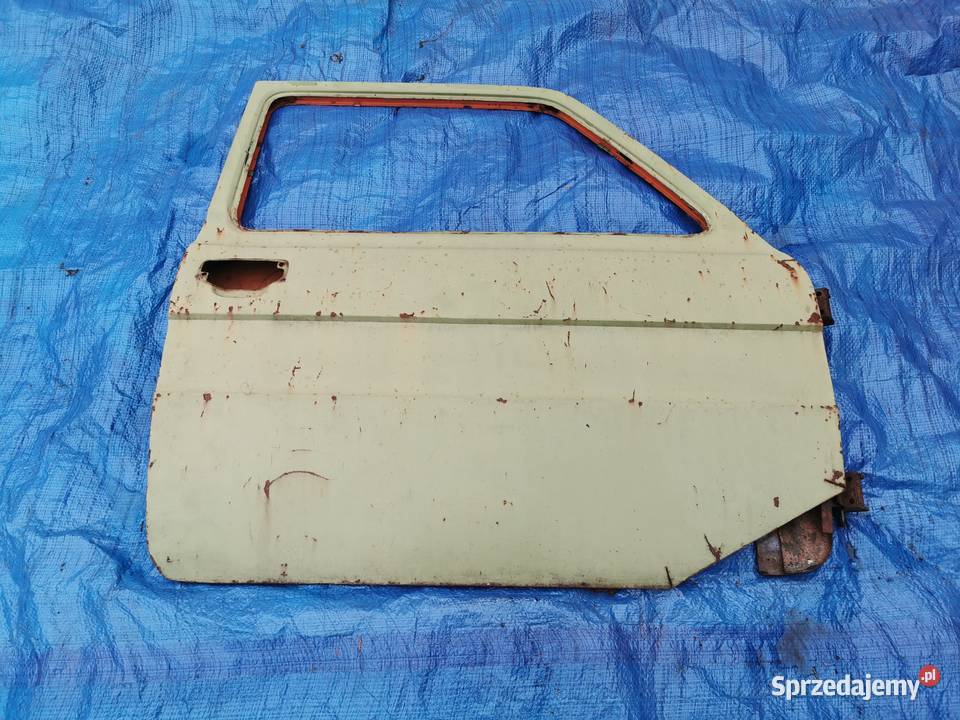 Dzwi prawe maluch 126p 200000km Poznań