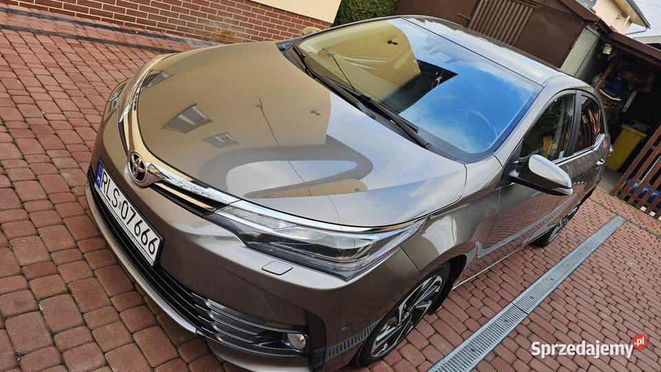 Toyota Corolla 16 132 2016 Lift Film Full LED elektryczne lusterka Zarszyn sprzedam