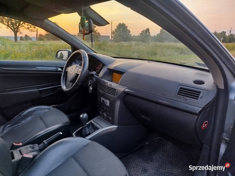 Opel Astra h 17 CDTI 2004 pół skóry ładna Wrocław sprzedam