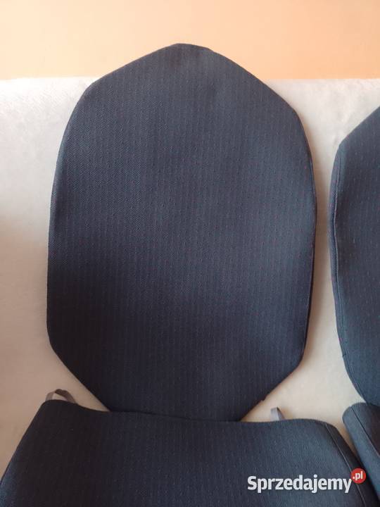 Dwa komplety Etui na siedzenia samochodowe z