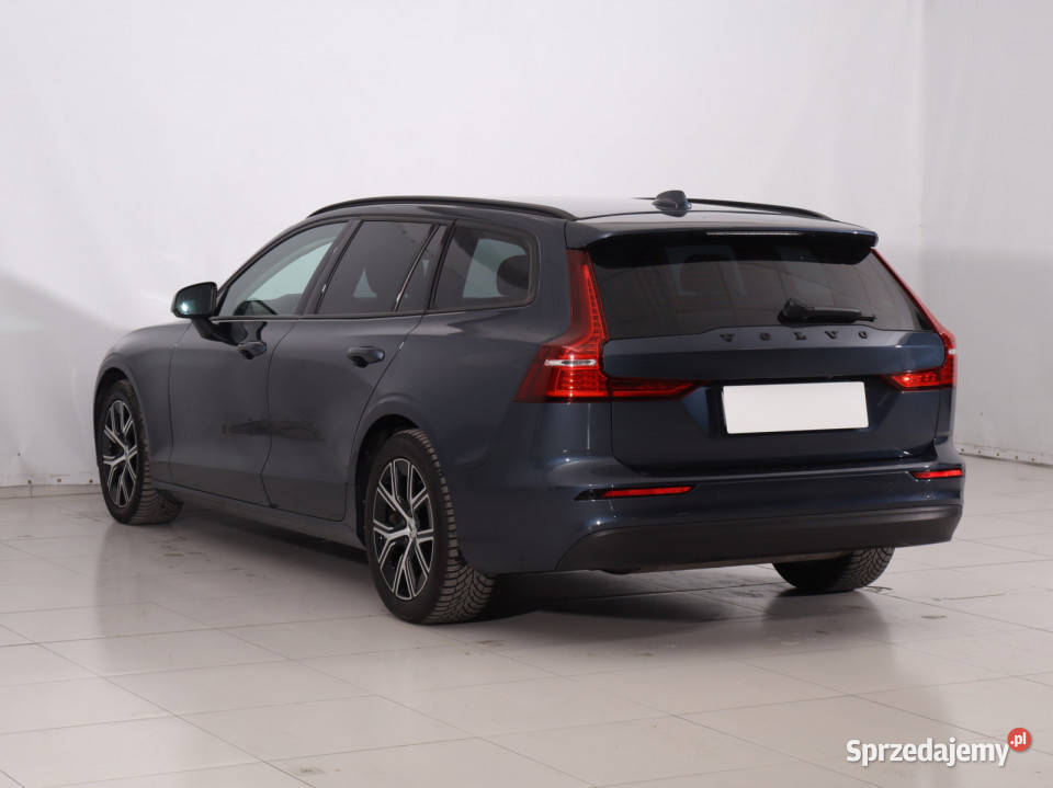 Volvo V60 B3 Rok produkcji 2023 Piaseczno