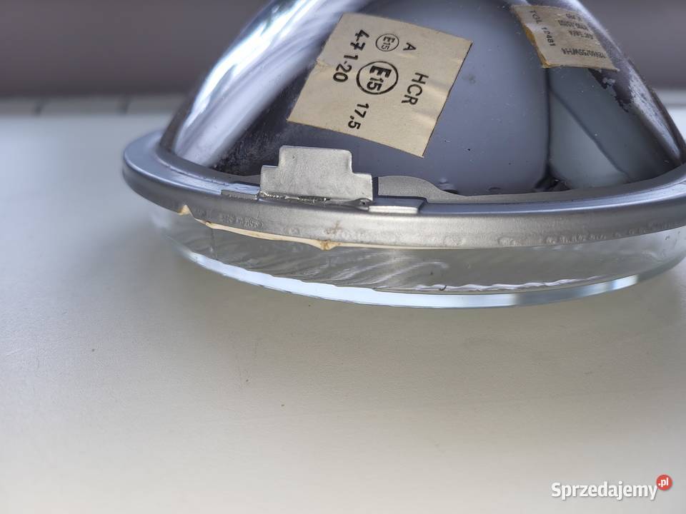 Trabant 601 11 Nowy reflektor H4 lampa przednia