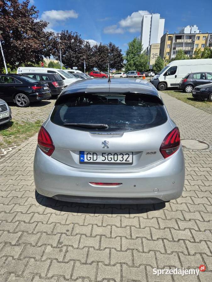 Peugeot 208 2015 r 106 Klimatyzacja Rozrząd do Poznań