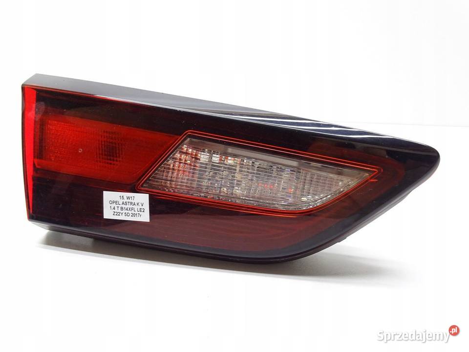 LAMPA LEWA LEWY TYŁ TYLNA W KLAPE OPEL ASTRA V K