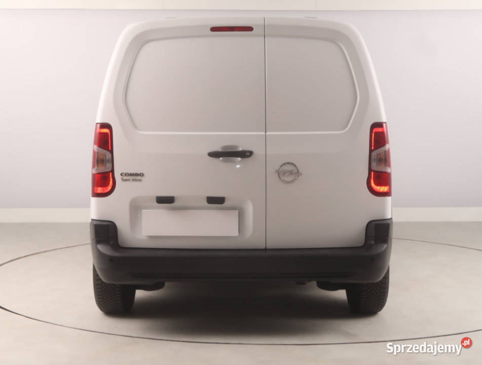 Opel Combo 12 Turbo Bielany Wrocławskie