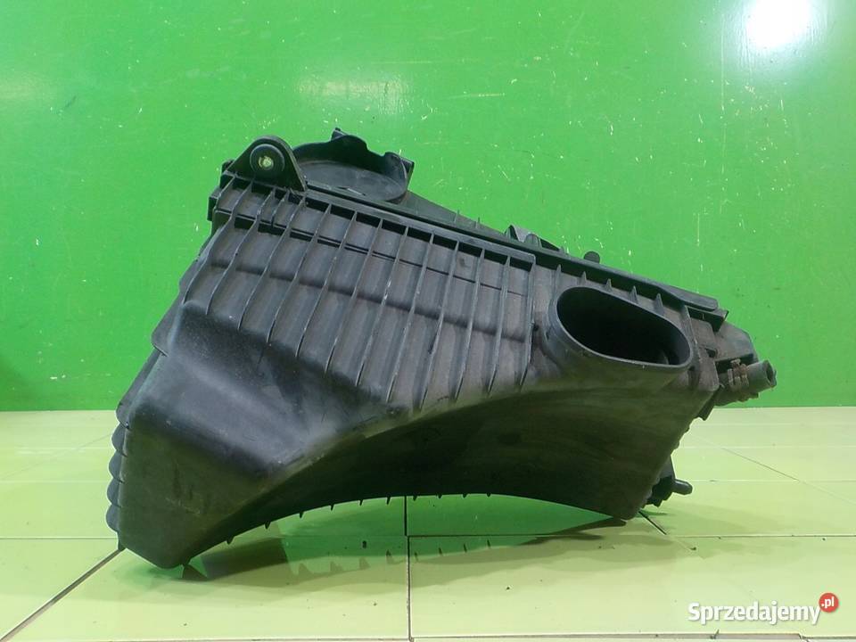 AUDI Q7 4L SLINE 30 TDI 06r 5D obudowa filtra