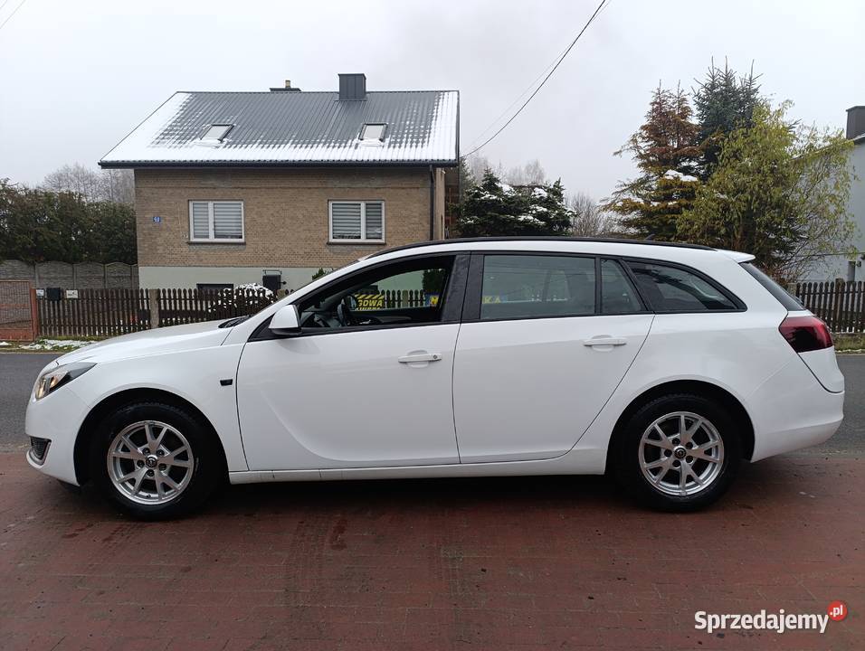 Opel Insignia 14 benzyna 2016r serwis Rok produkcji 2016 Lgota-Mokrzesz