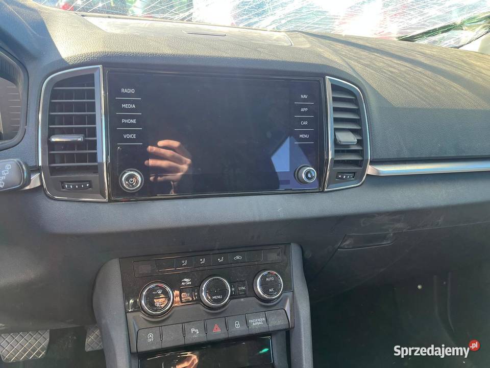 SKODA Karoq 20 TDi 116 Ambition DSG7 GL807 uszkodzony opolskie