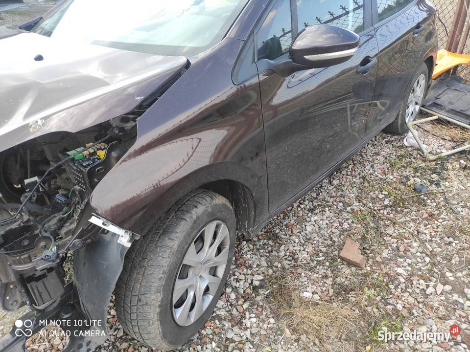Ćwiartka lewa peugeot 208 Rok produkcji 2014 Łuków sprzedam