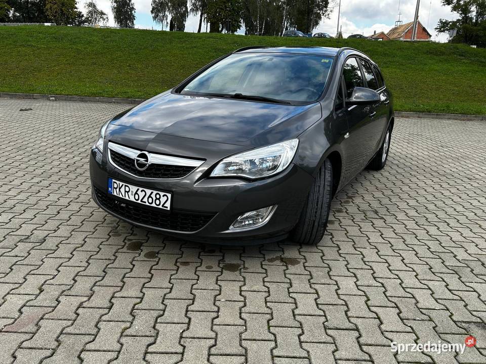 Opel Astra J 17 CDTI Astra Dukla sprzedam