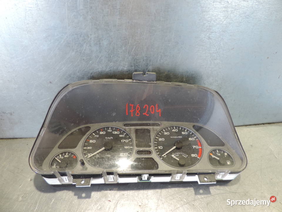 LICZNIK ZEGAR PEUGEOT 306 16 B 9636738680 Nowy Sącz sprzedam