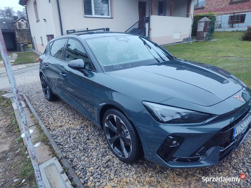 Cupra Leon 15TSI światła do jazdy dziennej Leon Osiek