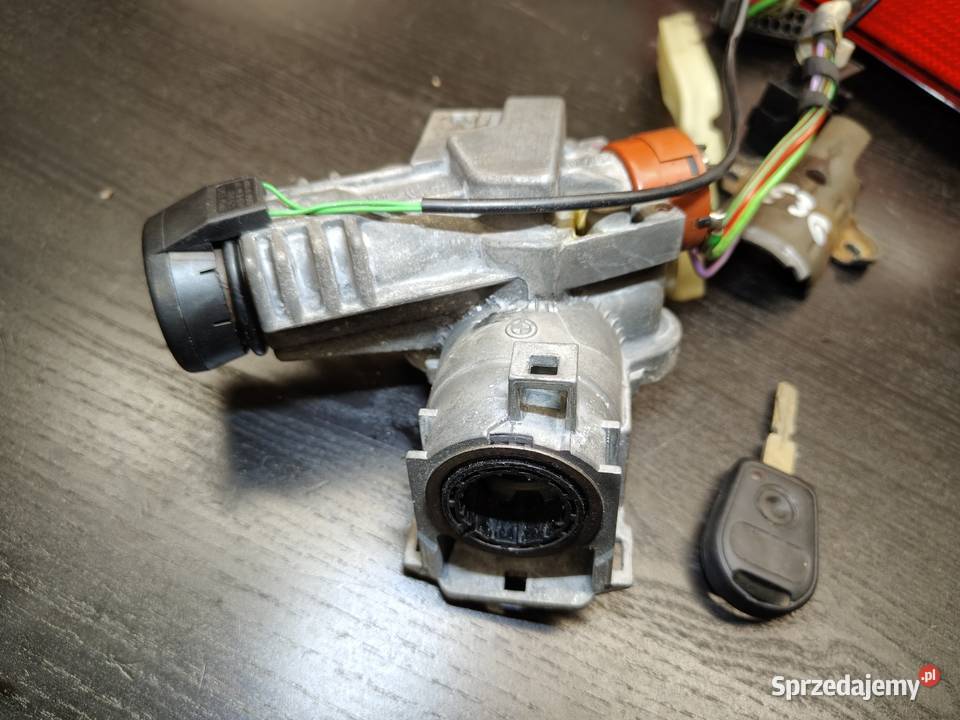 Bmw e36 stacyjka z immobilizerem kluczyk komplet Aleksandrów Łódzki