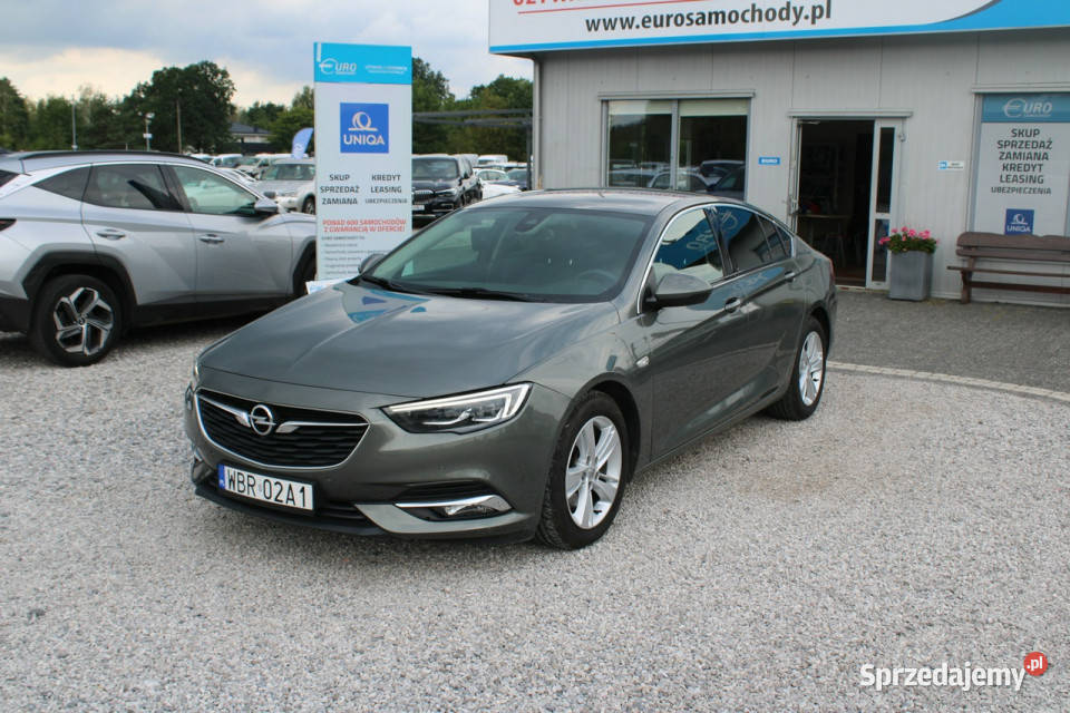 Opel Insignia INNOVATION VIRTUAL 200HP Salon światła LED