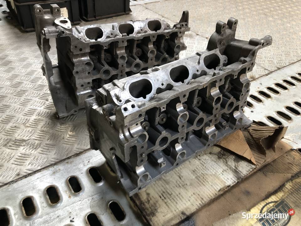 Głowica Prawa Lewa 35 V8 Mercedes M272 Planowana Motoryzacja Nowa Sól