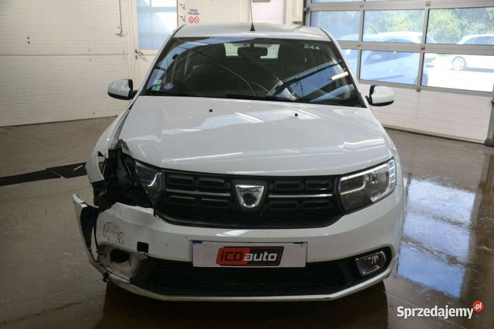 Dacia Sandero 10 benzyna 75 ledy klimatyzacja Rok produkcji 2017