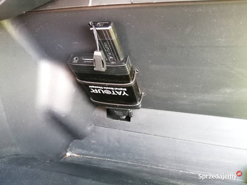 Toyota Auris D4D ASO Skora Xenon PDC Hak Kellys Auris