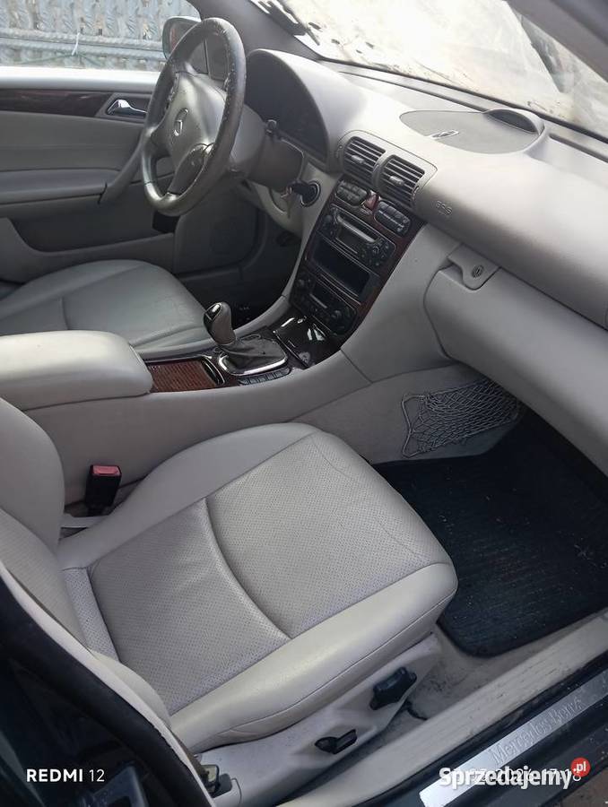 Mercedes C na części brak silnika Dobrzewino