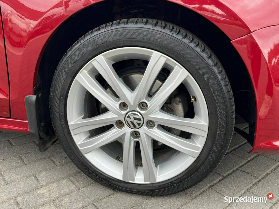 Volkswagen Jetta 20 TDI Szklany dachSkóraKamera Sedan / Limuzyna