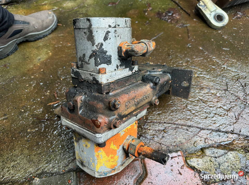 pompa hydrauliczna podwójna z przekładnią wałka Działoszyn