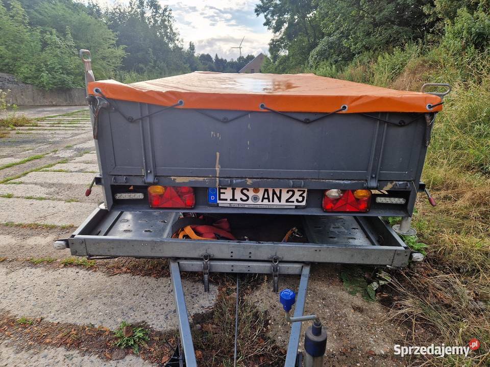 Przyczepka z regulowanym dyszlem sprzedam