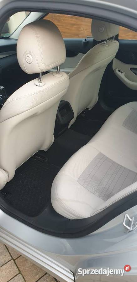 Mercedes C klasa 22 CDI sedan śląskie Tarnowskie Góry