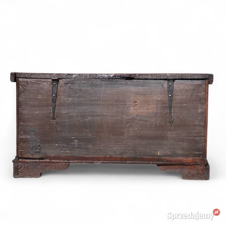 Stara drewniana rzeźbiona skrzynia kufer Gryfice