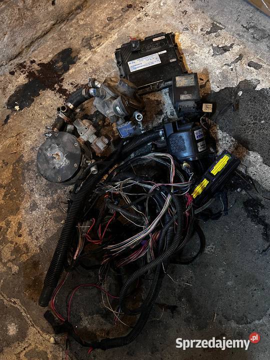 Instalacja gazowa PRINS zdemontowana z silnika Piasek