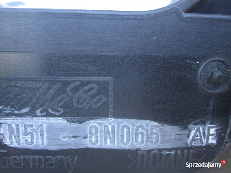 VOLVO C30 07r ramka mocowanie chłodnicy