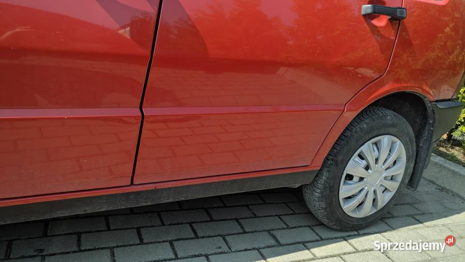 Fiat Uno garażowany stan kolekcjonerski przebieg 999cm3 Jędrzejów