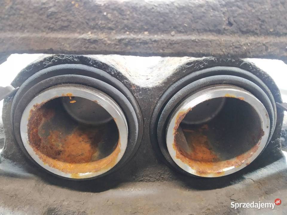 ZACISK HAMULCOWY LEWY PRZÓD 30 CRDI Hyundai ix55 osobowe sprzedam