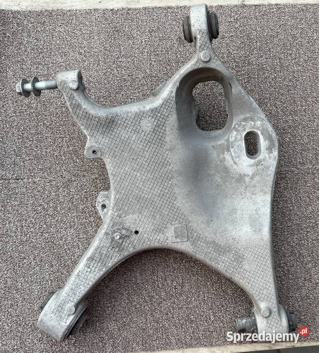 VOLVO S90 V90 wahacz prawy tył 31406964 Pilzno